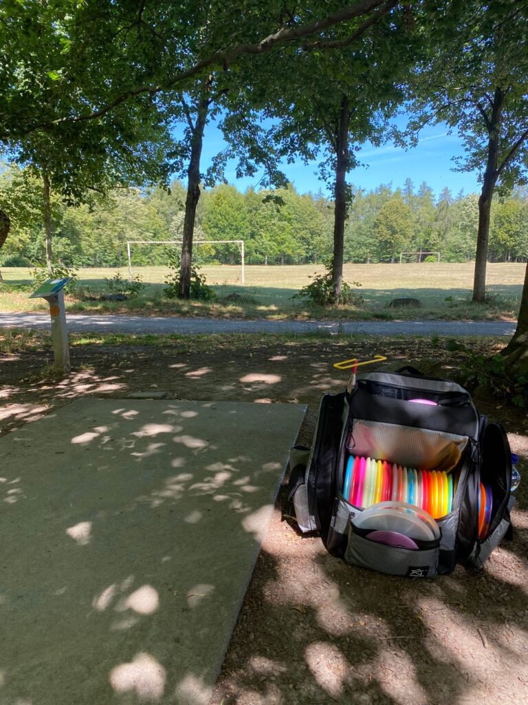 b478f9118eb6264e7b2617f74879876e m IMG 1970 Calden Lime Place - Calden, Tyskland